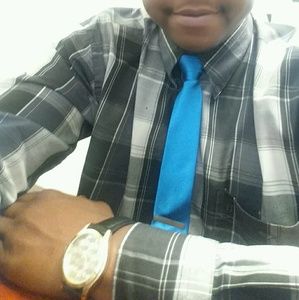 Meet your Posher, Everett